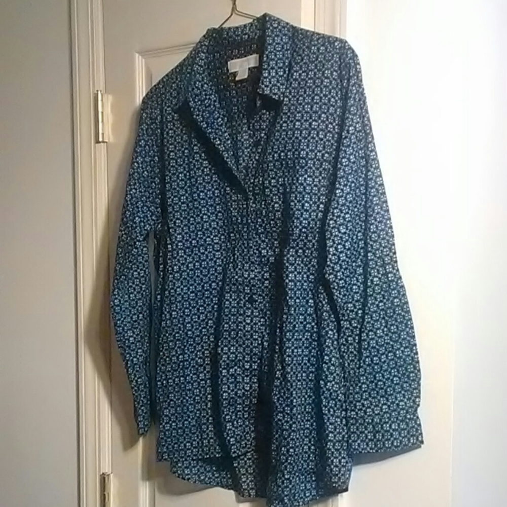 Shirt - Picture 4 of 4